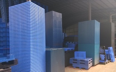 【深圳廠家促銷批發(fā)川字型塑料托盤 川字型卡板 墊倉板 量大從優(yōu)】價(jià)格,廠家,圖片,塑膠托盤,深圳市宏銳達(dá)實(shí)業(yè)-